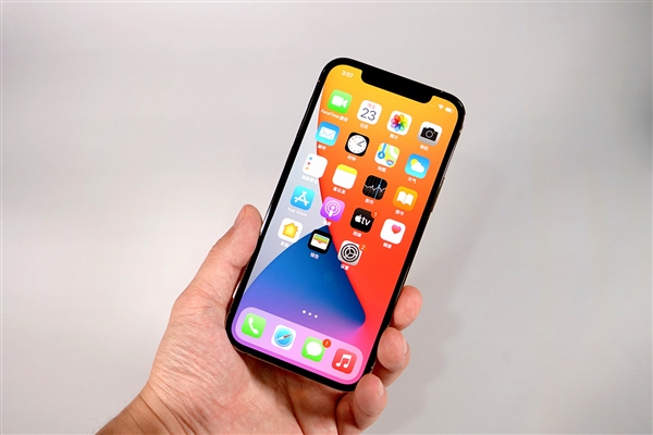 江阴苹果手机维修分享iOS 14.2修订版已到，专属iPhone 12系列 